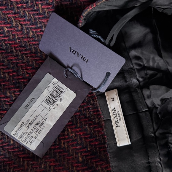 Prada women’s Burgundy Tweed Pants - Picture 9 of 9